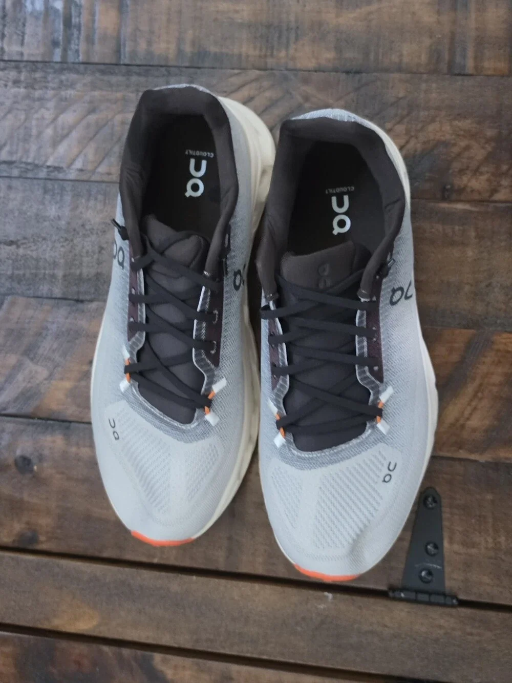 On Cloud Sz mens 9.5